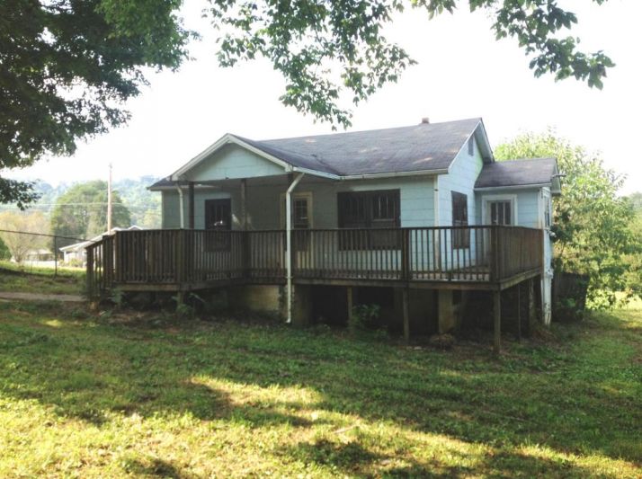 230 Butler Mill Rd, Maryville, TN 37803