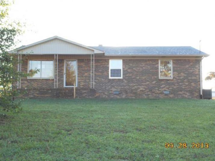 212 Byrd Rd, Lawrenceburg, TN 38464