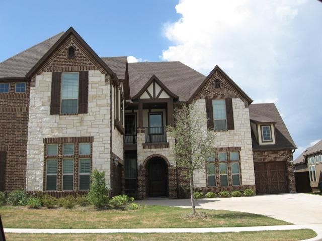 154 Mckinley Dr, Burleson, TX 76028