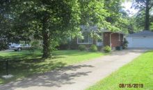 1985 Eaton Dr Avon, OH 44011