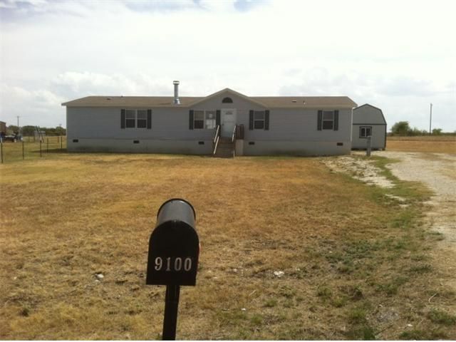 9100 Idaho St, Joshua, TX 76058