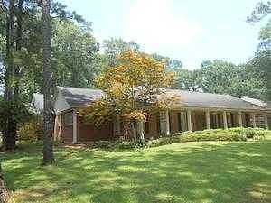 Castlewood, Selma, AL 36701