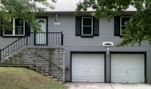 724 North Mohican Dr Independence, MO 64056