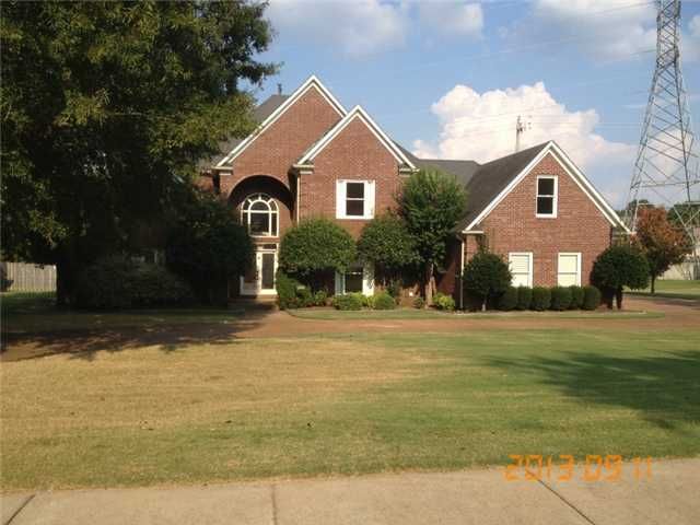 2520 Fox Hill Dr, Germantown, TN 38139