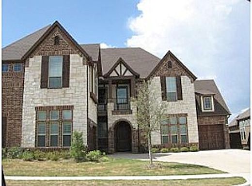 Mckinley Drive, Burleson, TX 76028