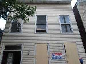 562 3rd St, Albany, NY 12206