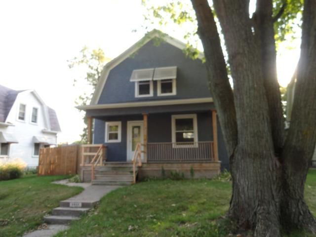 2807 Leclaire St, Davenport, IA 52803