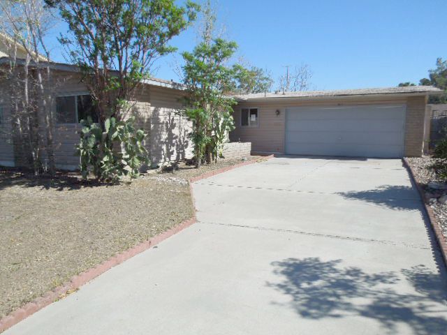 801 Palmhurst Drive, Las Vegas, NV 89145