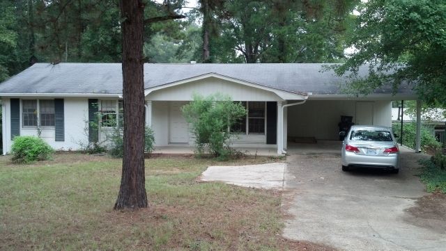 3804 N Hills St, Meridian, MS 39305