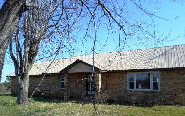 413894 Highway 266, Council Hill, OK 74428