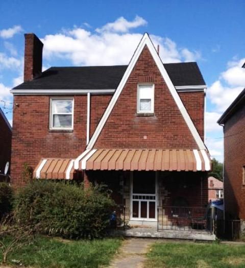 930 Maryland Ave, Duquesne, PA 15110