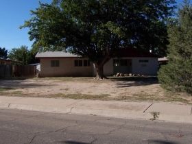 506 Willow Drive, Roswell, NM 88203