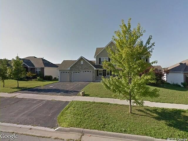 Nicole Pl, Belvidere, IL 61008