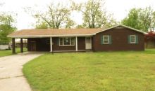 835 Stanford Dr Sikeston, MO 63801