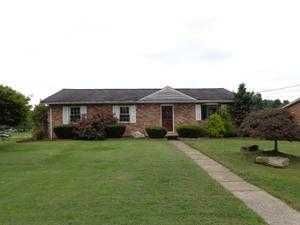 101 Crockett Ct, Johnson City, TN 37615