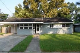 1108 Wiegand Dr, Westwego, LA 70094