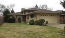 6942 N Kenneth Ave Lincolnwood, IL 60712