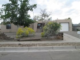 1529 Gschwind Pl SW, Albuquerque, NM 87121