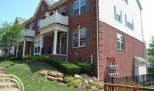 1046 Fountain View Cir # 8 South Lyon, MI 48178