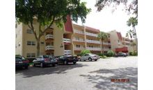 1050 Country Club Dr Apt 105 Pompano Beach, FL 33063