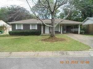 601 Deerbrook Rd, Little Rock, AR 72205