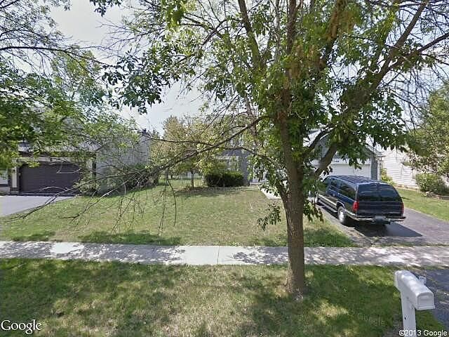 Narragansett Dr, Carol Stream, IL 60188