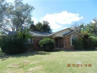 2831 Mockingbird Lan, Oklahoma City, OK 73110