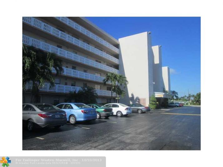 311 SE 3rd St # 102, Dania, FL 33004