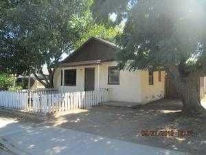 1218 D St, Corona, CA 92882