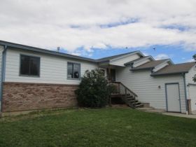 618 S 9th St, Berthoud, CO 80513