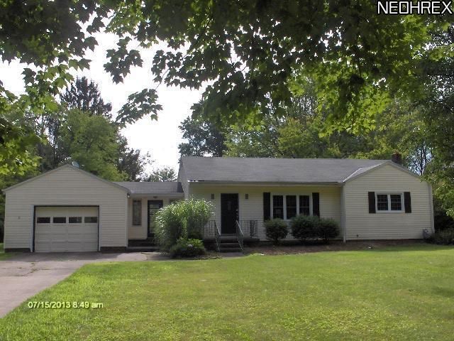 805 S 15th St, Sebring, OH 44672