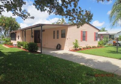 2059 East Lakeview Drive, Sebastian, FL 32958