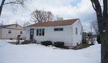 2837 N Pine St Waukegan, IL 60087