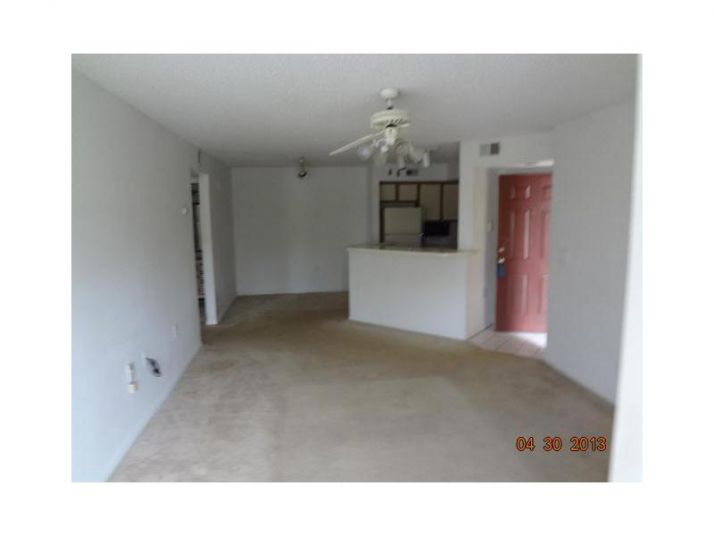 565 VISTA ISLES DR # 2015, Pompano Beach, FL 33073