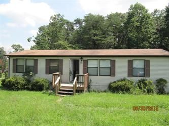 1016 Circlewood Loop, Goodview, VA 24095