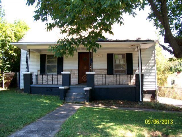 1012 Adams Avenue, Knoxville, TN 37917