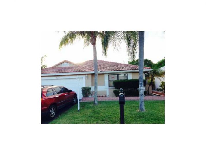 5921 CHESTER LN, Fort Lauderdale, FL 33331