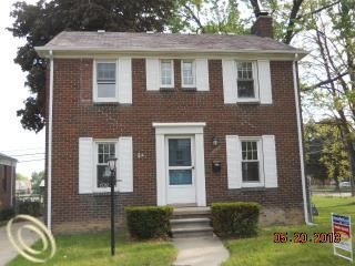 15712 Thomas Ave, Allen Park, MI 48101