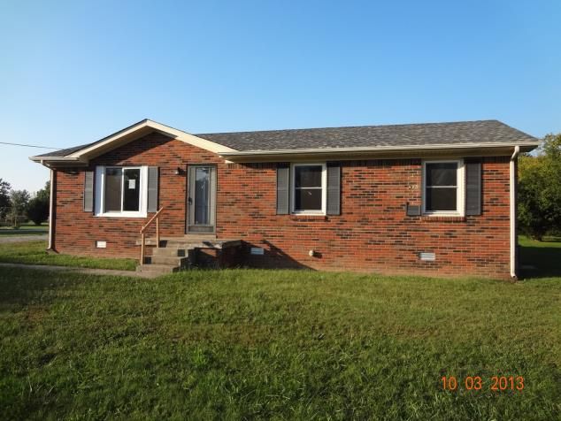 204 Staggs Dr, Portland, TN 37148