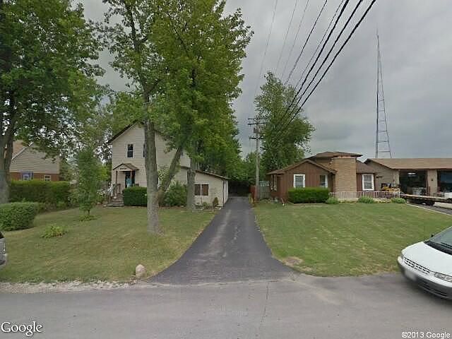 Doris Ave, Carol Stream, IL 60188