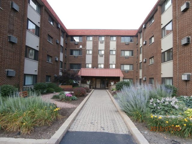 1919 S Wolf Rd Apt 113, Hillside, IL 60162