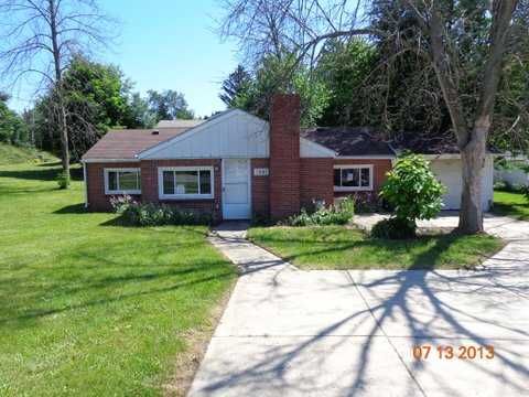 3901 W Willow Hwy, Lansing, MI 48917