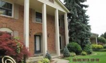 5420 Westmoreland Ct Troy, MI 48085