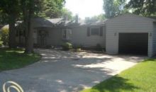 576 Colebrook Dr Troy, MI 48083