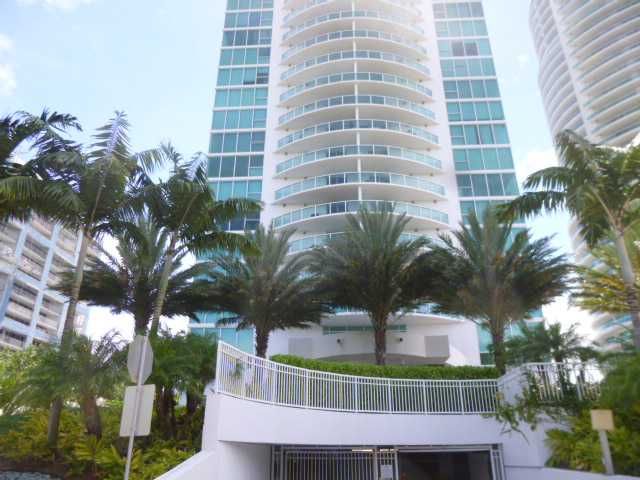 2101 BRICKELL AV # 2409, Miami, FL 33129