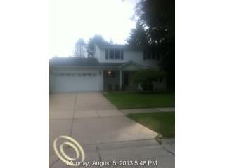 5440 Patterson Dr, Troy, MI 48085