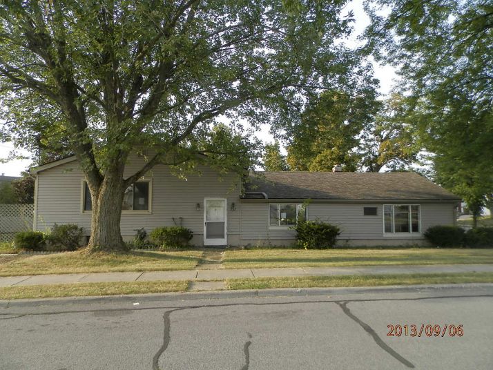 222 East Stocker Street, Angola, IN 46703