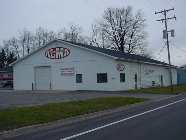 721 E Superior St, Alma, MI 48801