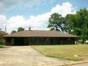 4905 Whispering Pines Loop, Pineville, LA 71360