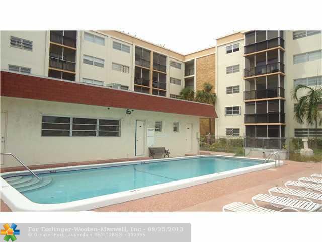 220 SW 9th Ave # 119, Hallandale, FL 33009